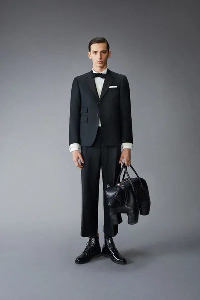 Look 25